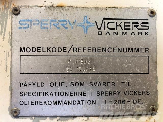  Sperry Vickers Danmark P91592 Powerpack Dīzeļģeneratori