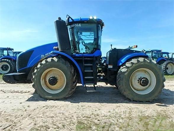 New Holland T9.615 Traktori