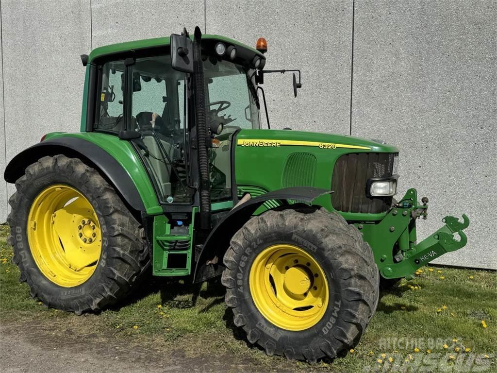 John Deere 6320 Traktori