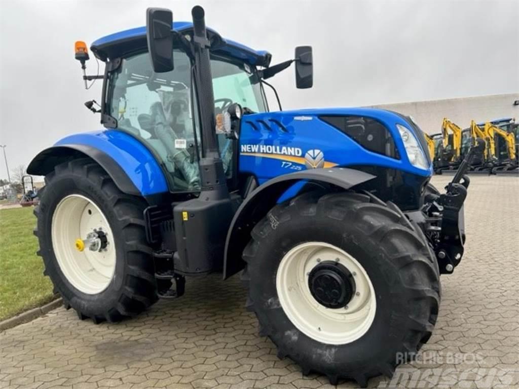 New Holland T7.225 AC STAGE V Traktori