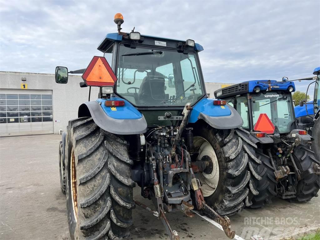New Holland TM150 Traktori