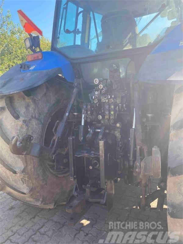 New Holland TM 190 TG Traktori