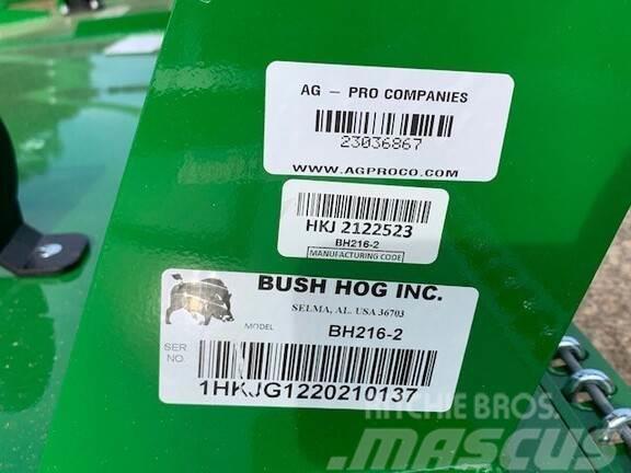 Bush Hog BH216 Ķīpu smalcinātāji, griezēji un attinēji
