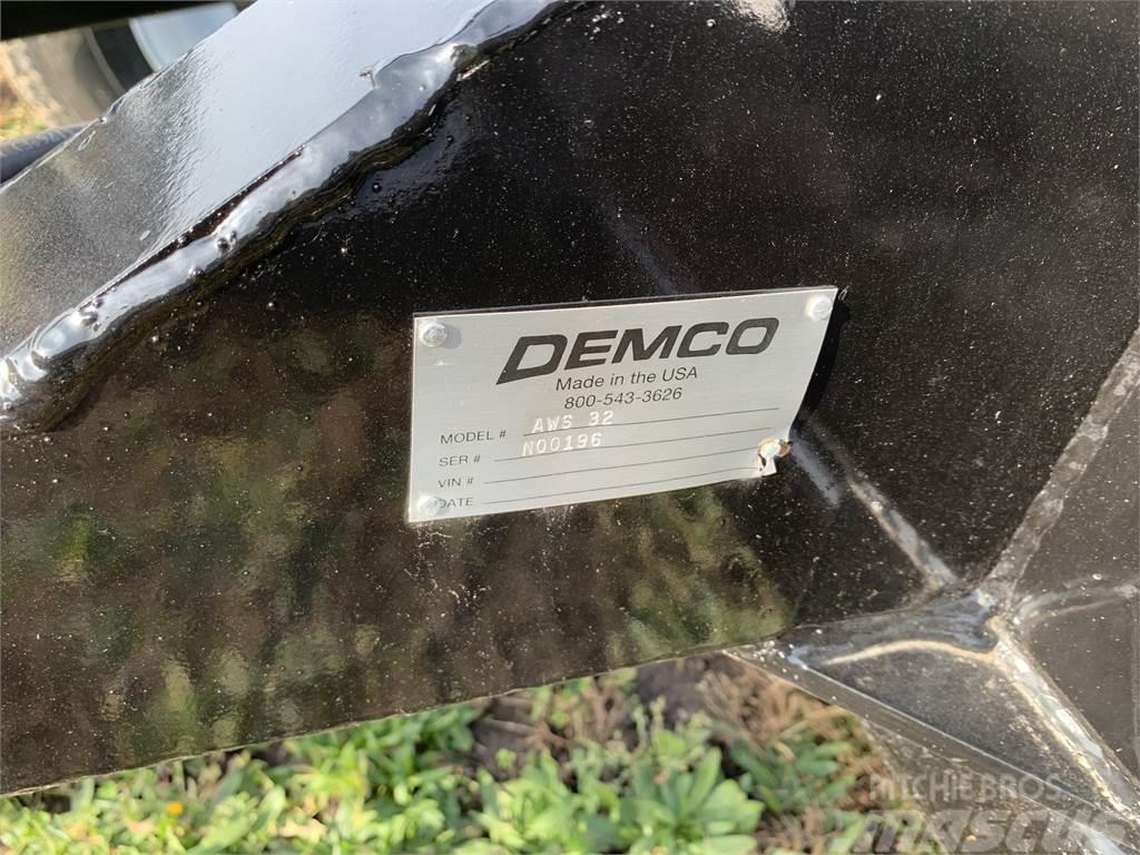 Demco AWS32 Graudu pārkraušanas piekabes