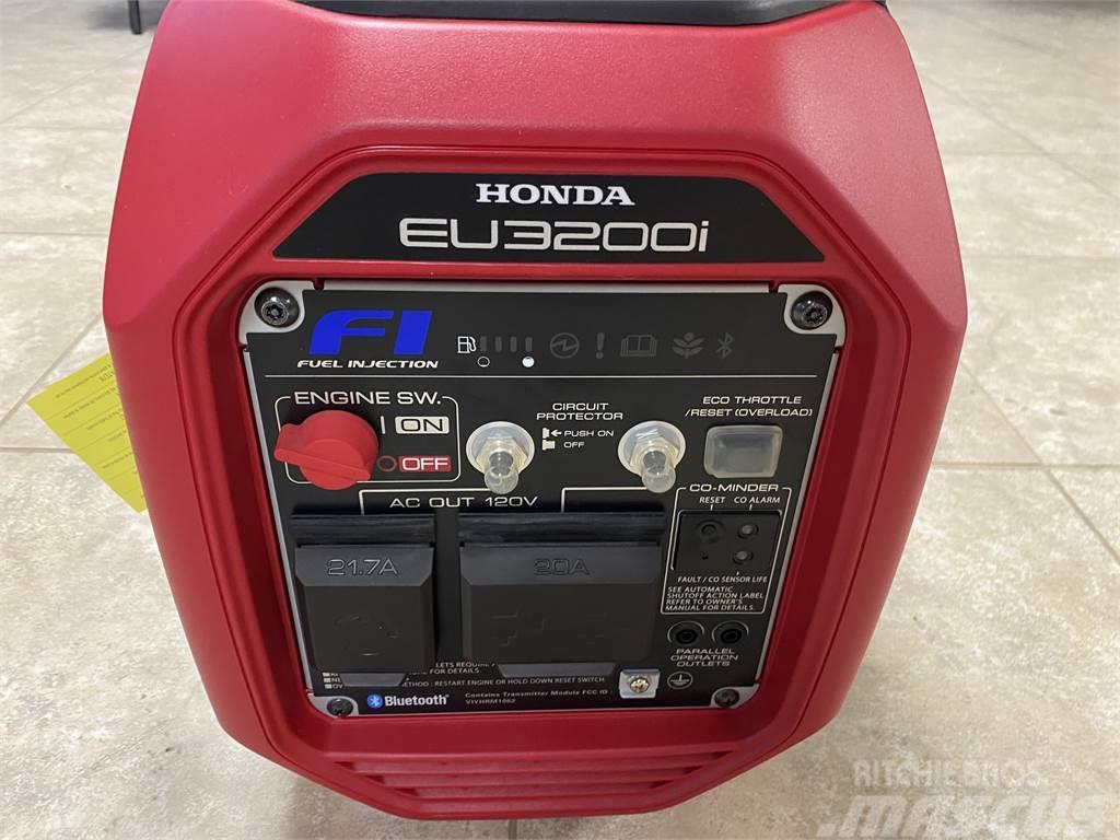 Honda EU3200I Gaismas torņi