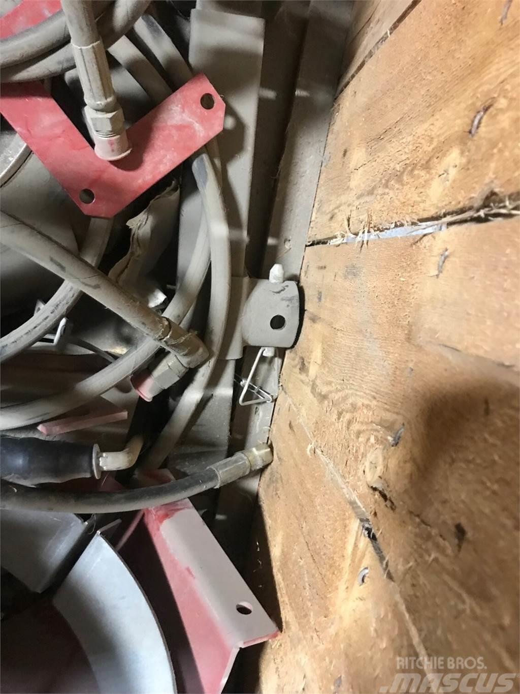 Hutchinson Mayrath 12 single wheel hyd auger dolly Graudu tīrīšanas aprīkojums