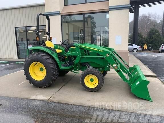 John Deere 4044M Kompaktie traktori