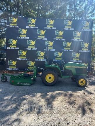 John Deere 4200 Kompaktie traktori