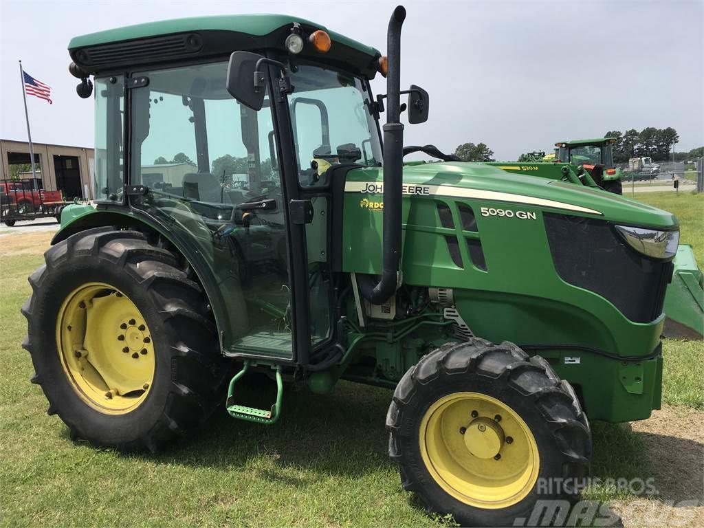 John Deere 5090GN Kompaktie traktori