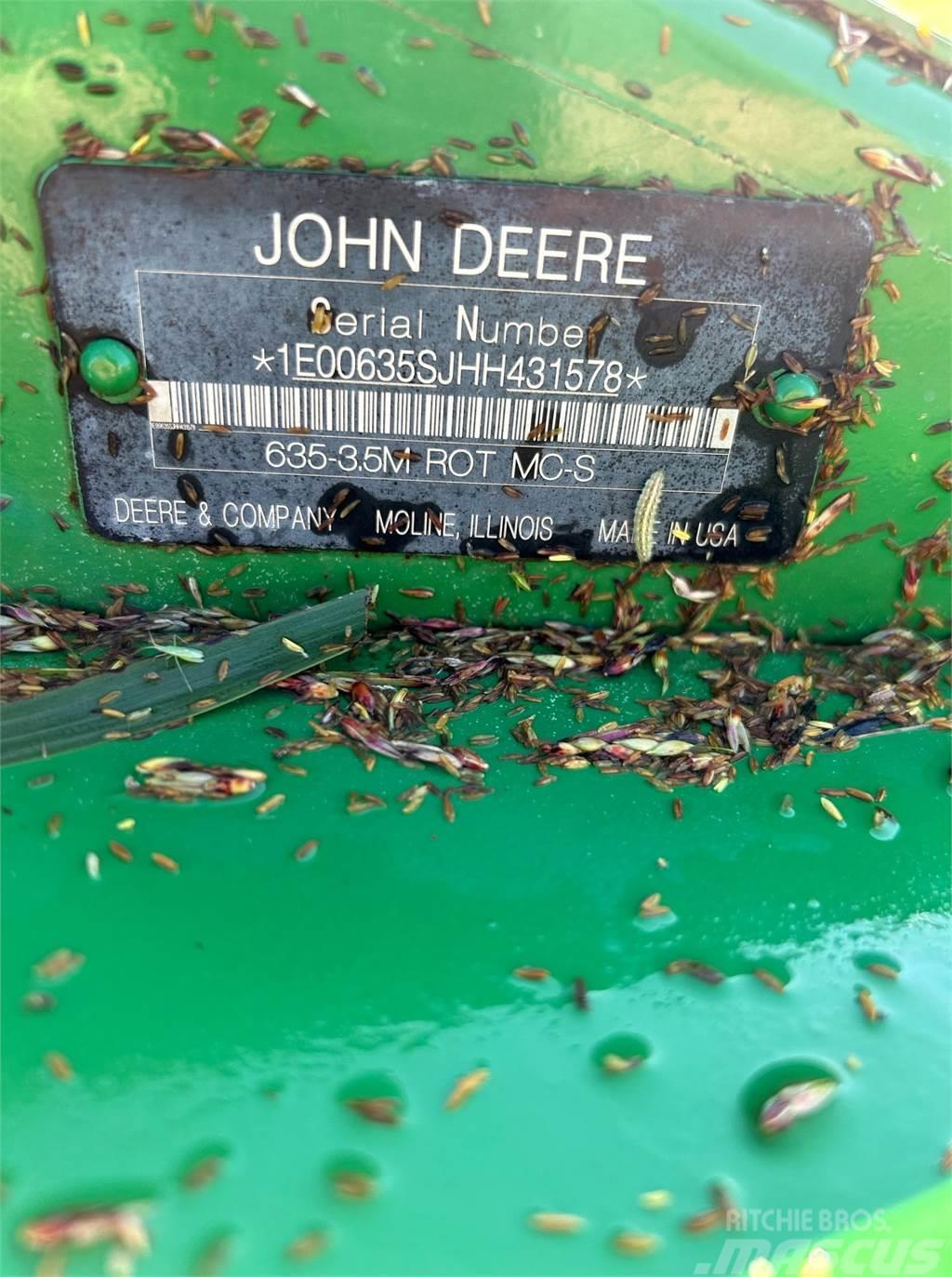 John Deere 635 Pļaujmašīnas ar kondicionieri
