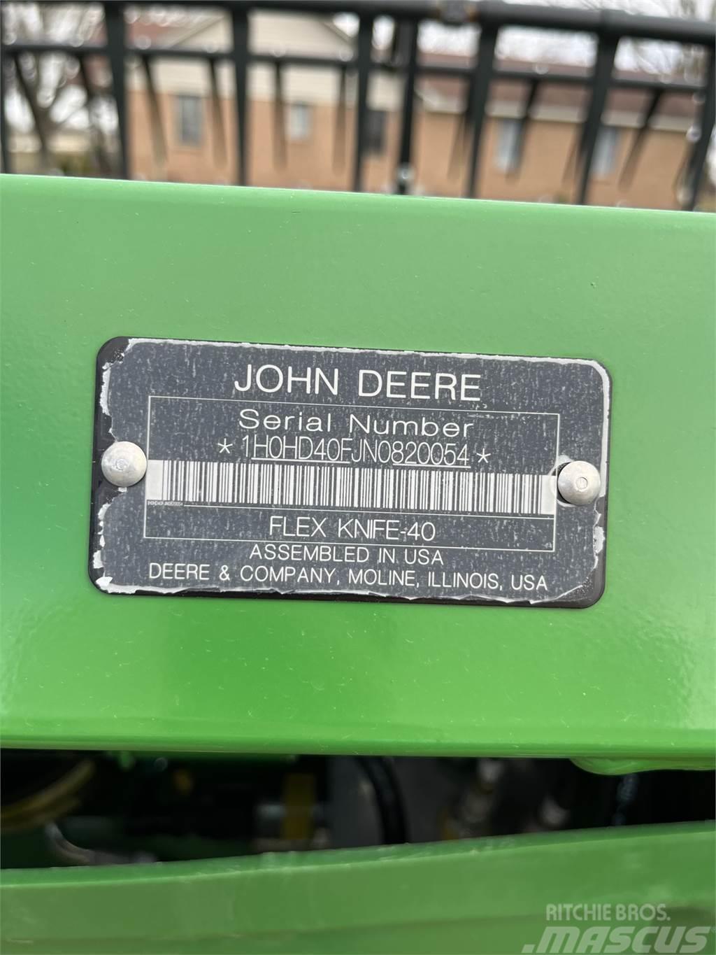 John Deere HD40F Ražas novākšanas kombainu papildaprīkojums