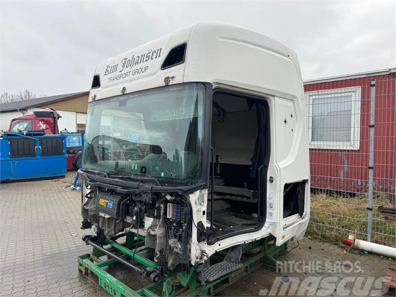 Scania SCANIA CABINE NGR CR20 Kabīnes un interjers
