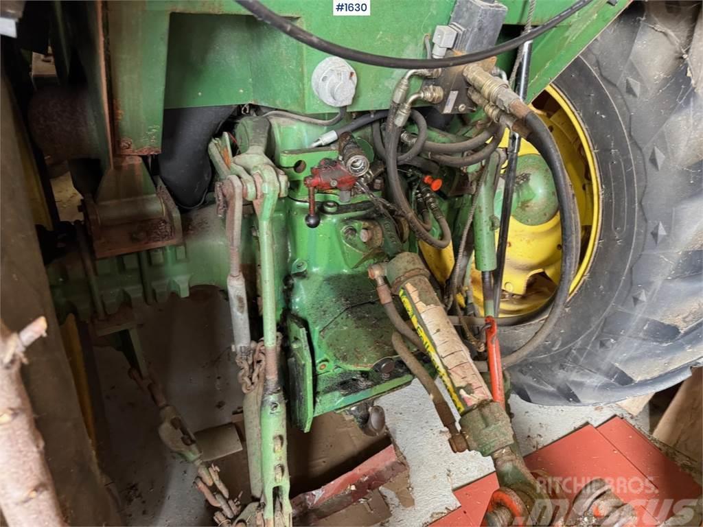 John Deere 1040 Traktori