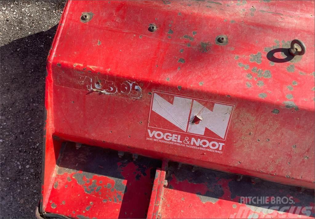 Vogel & Noot 305 Pļaujmašīnas/pašgājēji