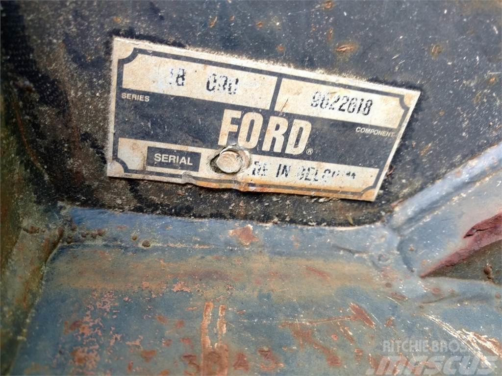 Ford 3' BACKHOE BUCKET Kausi