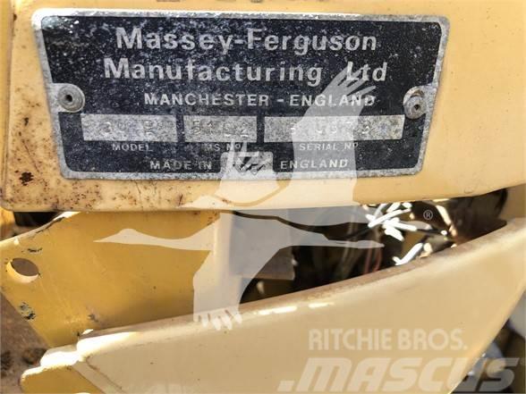 Massey Ferguson 30E Ekskavatori-iekrāvēji