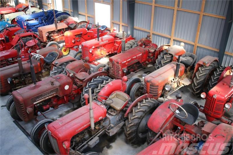  - - -  Ældre blandede traktorer Traktori