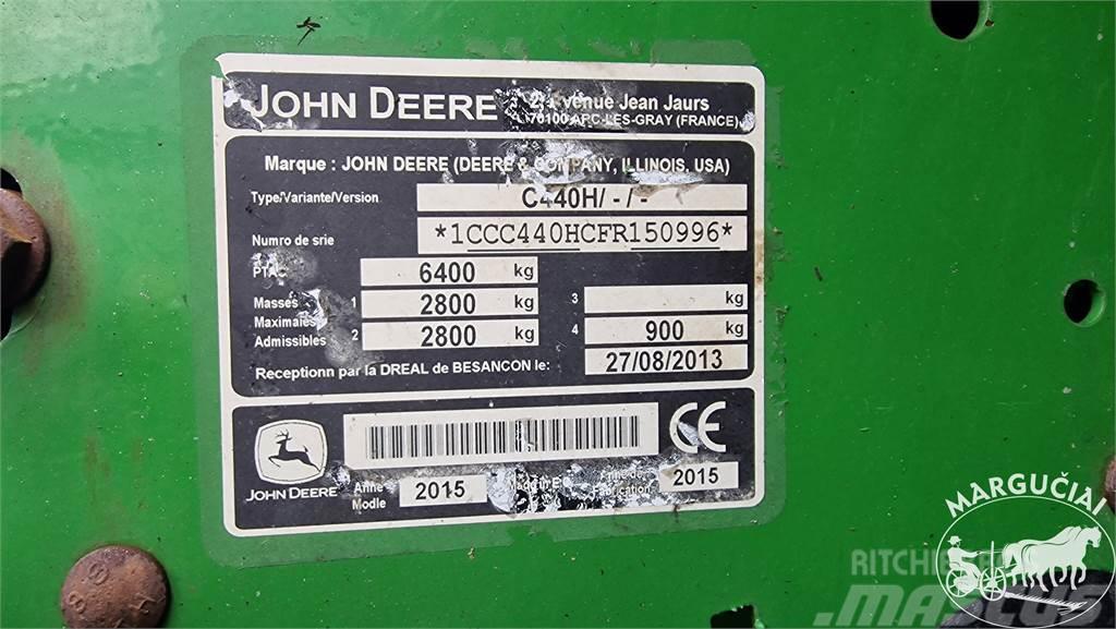 John Deere C 440 R Rituļu preses