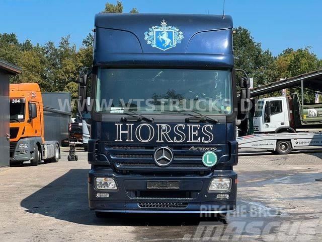 Mercedes-Benz Actros 1836 Pferdetransporter+Wohnabteil 6.Pferd Dzīvnieku pārvadāšanas transports