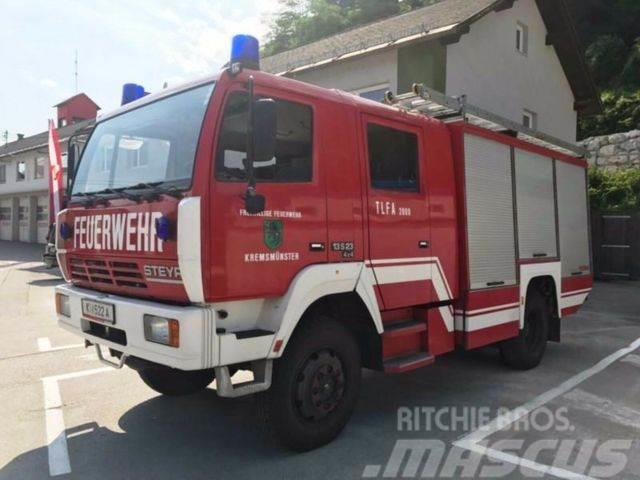 Steyr 13S23 4x4 Feuerwehr 2000 liter Fire Citi