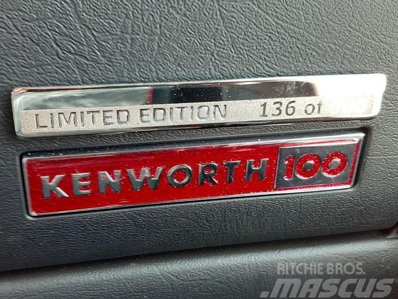 Kenworth W900L Vilcēji