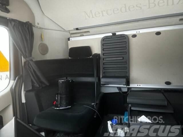 Mercedes-Benz Actros 2553 6x2 Kravas automašīnas - refrižeratori