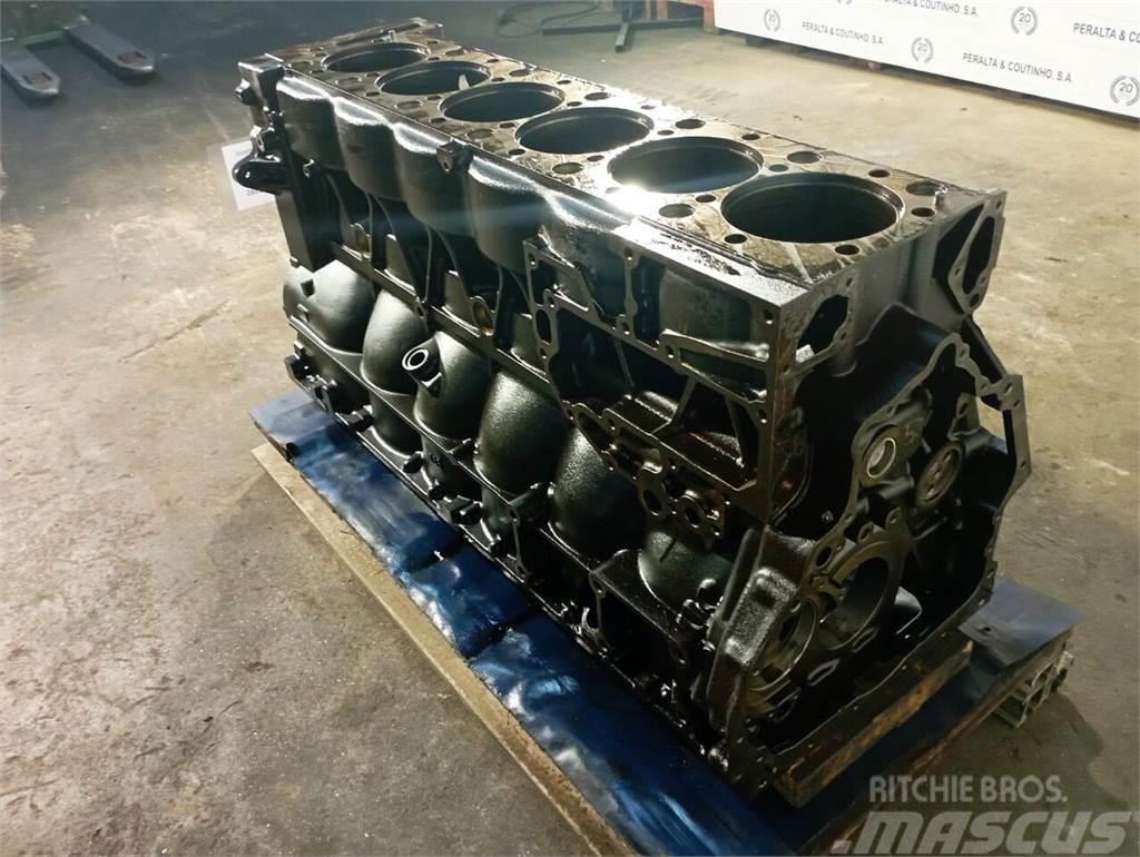  spare part - engine parts - cylinder block Dzinēji