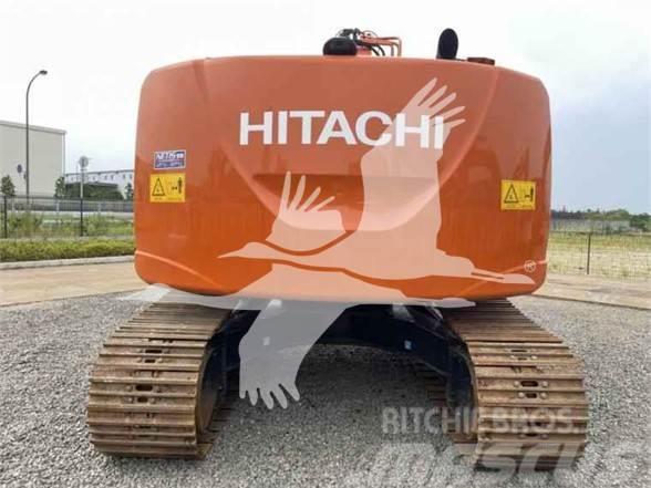 Hitachi ZX225USR-6 Kāpurķēžu ekskavatori