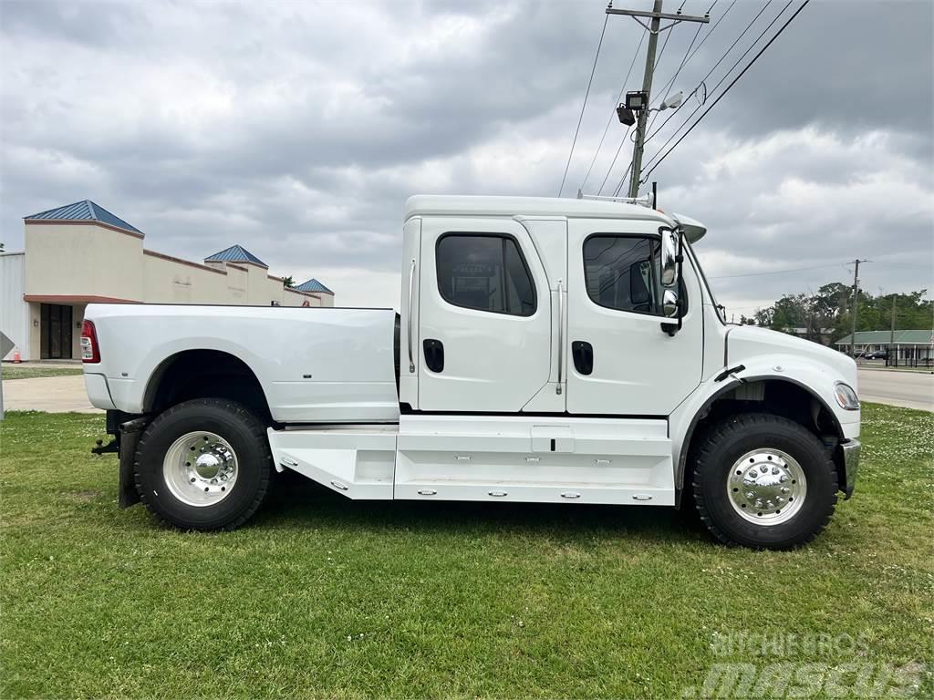 Freightliner M2 Sport Chassis Citi