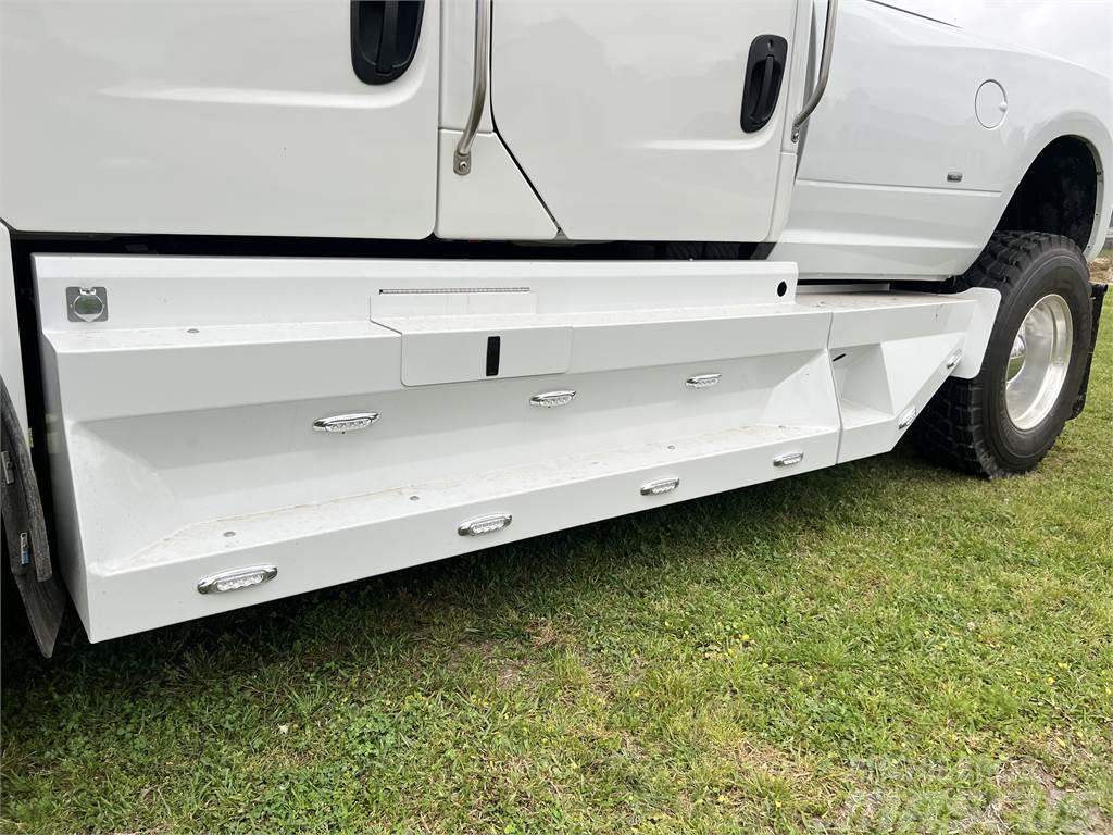 Freightliner M2 Sport Chassis Citi
