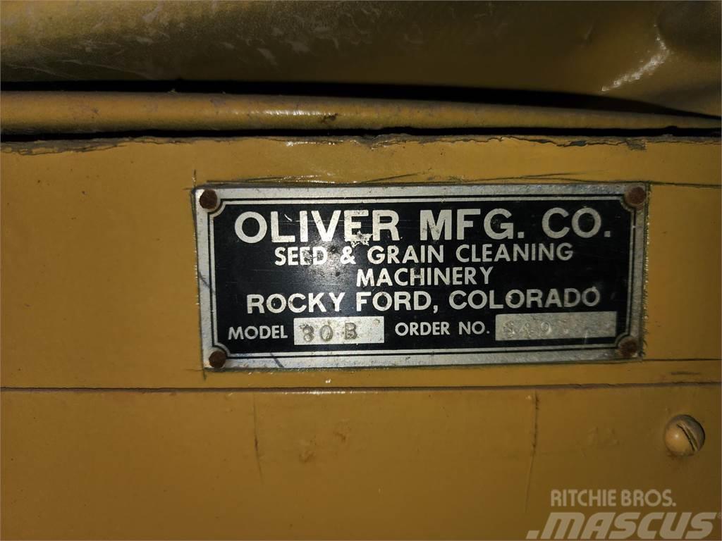 Oliver 80B Gravity Table Dzinēji