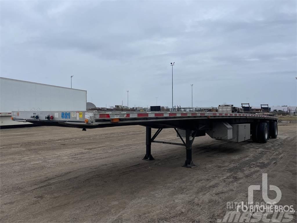 East Mfg MANUFACTURING 48 ft T/A Spread Axle Tents treileri