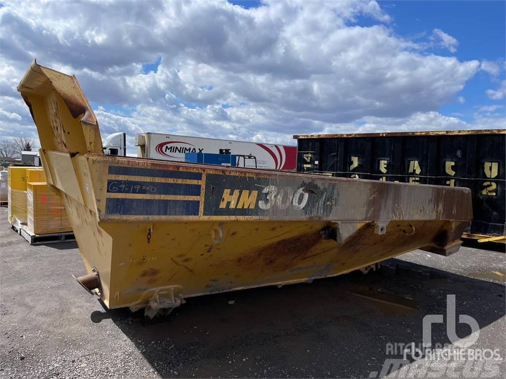 Komatsu Articulated Dump Truck - Fits HM300 Kabīnes un interjers