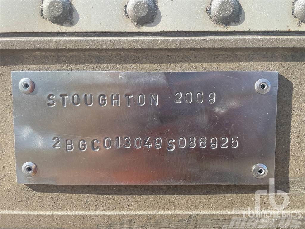 Stoughton 53 ft T/A Noslēgtās piekabes