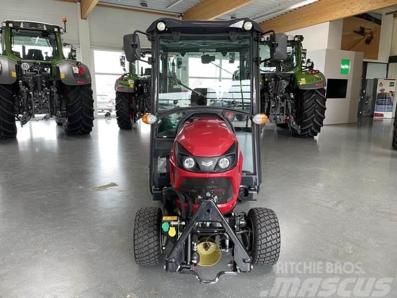 Yanmar SA221 Kompaktie traktori