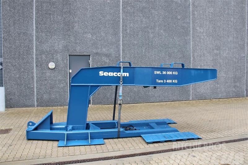 Seacom SEACOM SH36 Citas piekabes